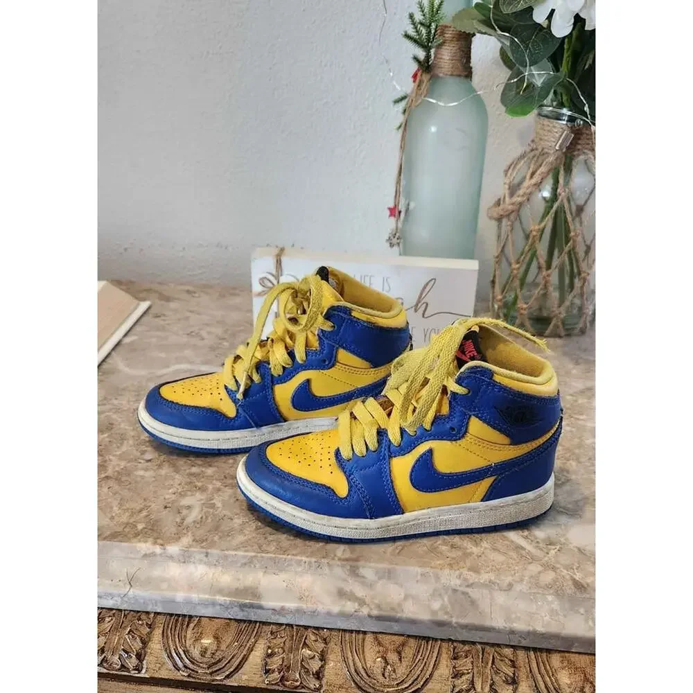 Nike Air Jordan 1 Retro High 'Reverse Laney' 11.5c